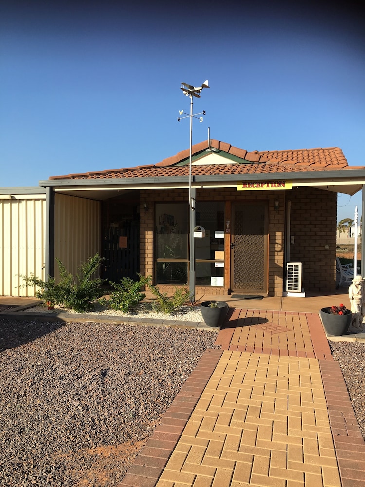 Airport Whyalla Motel - thumb 1