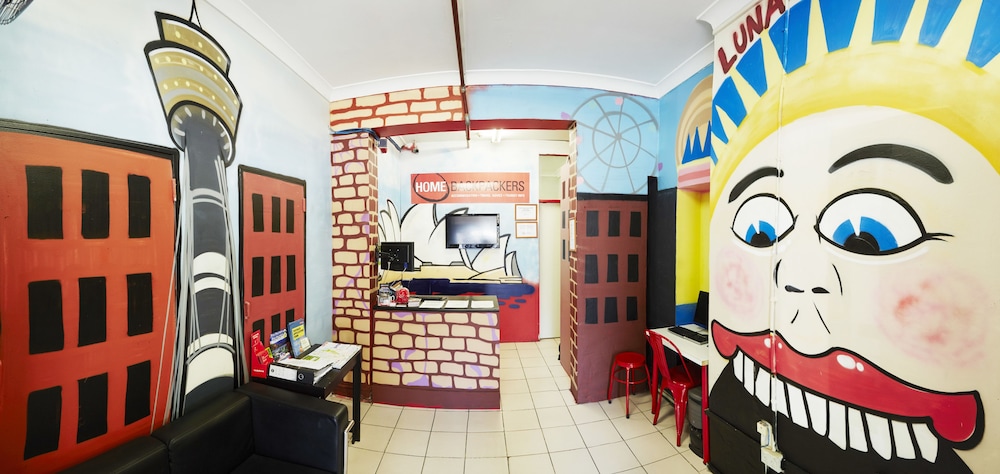 Home Backpackers - Casino Accommodation