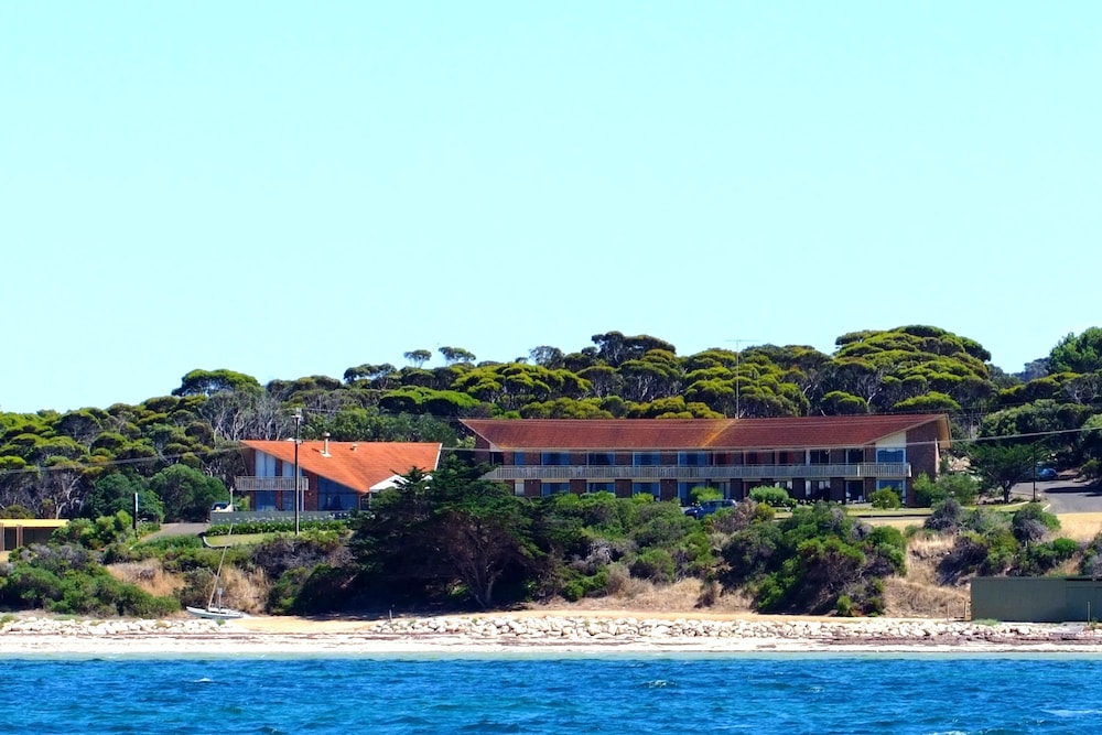Kangaroo Island Seaside Inn - thumb 0