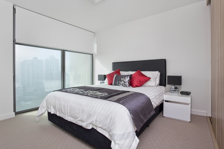 Quattro On Astor Apartments Brisbane By Restt - thumb 7