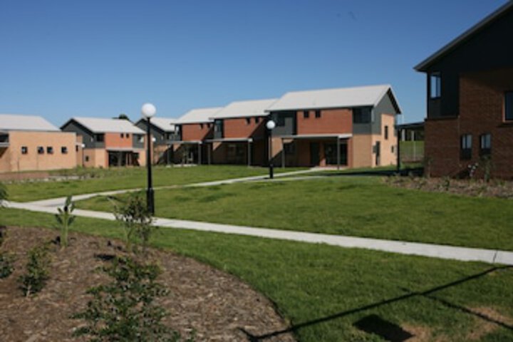 Macquarie University Village - thumb 0