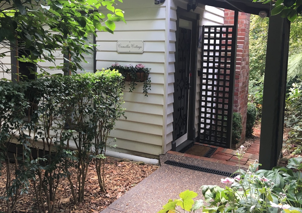 Clarendon Cottages - Accommodation in Brisbane
