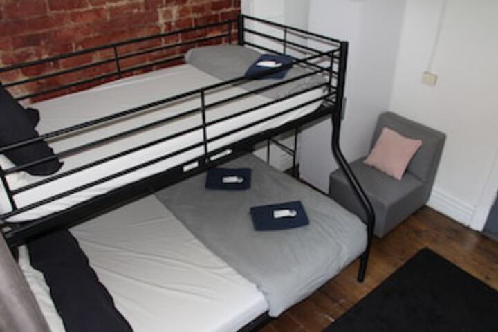 All Nations Backpackers Melbourne - Yarra Valley Accommodation