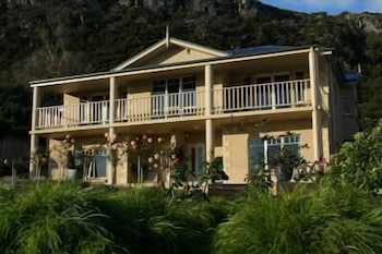 On the Terrace - Accommodation Tasmania
