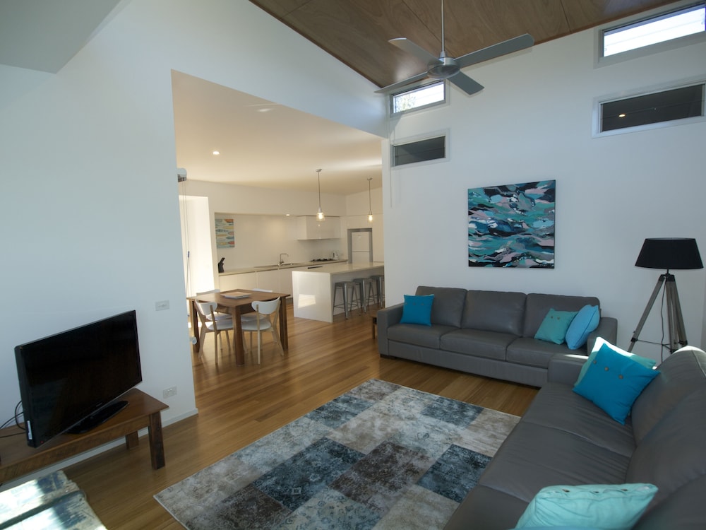 Worrowing Jervis Bay - Tweed Heads Accommodation