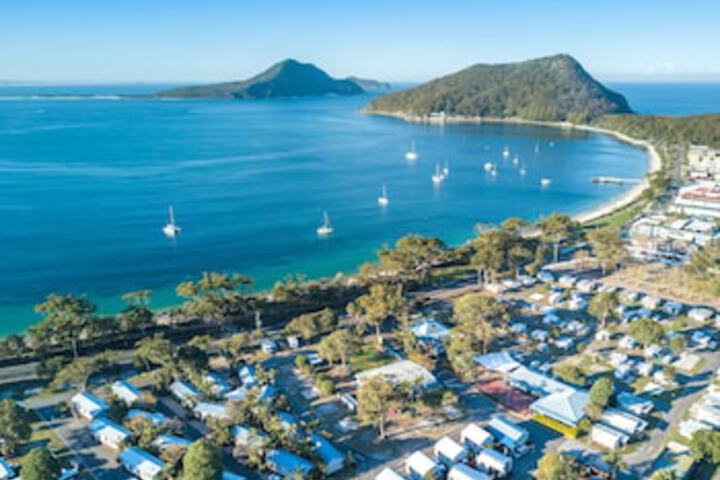 Shoal Bay Holiday Park - Foster Accommodation