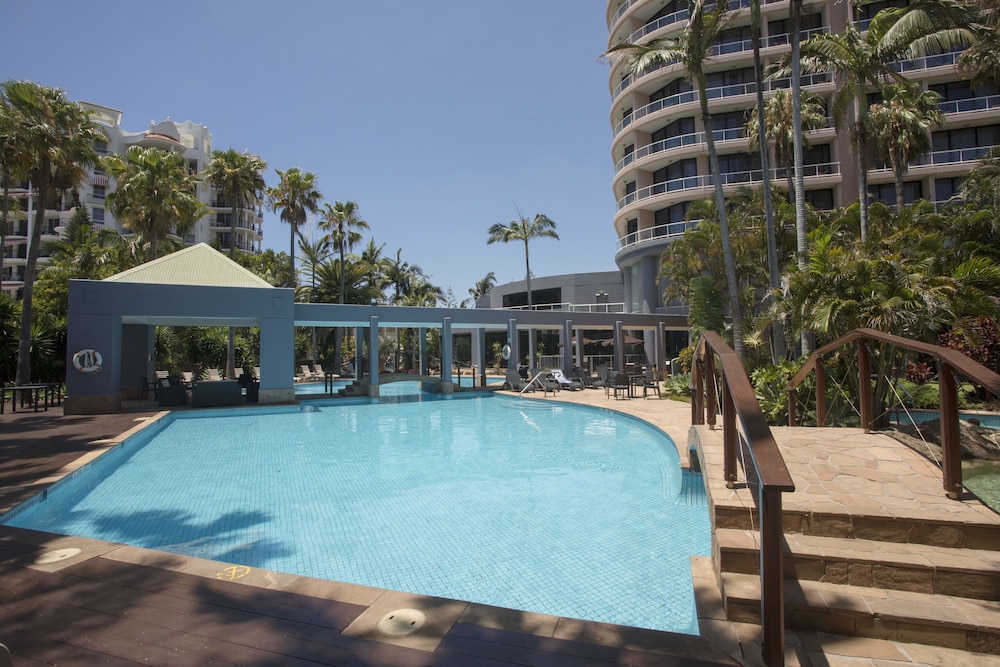 Crowne Plaza Surfers Paradise, An IHG Hotel - thumb 2