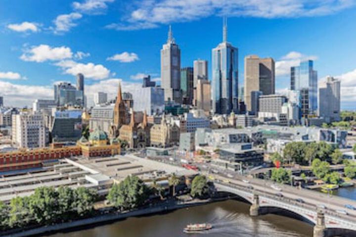 Quay West Suites Melbourne - Melbourne Tourism