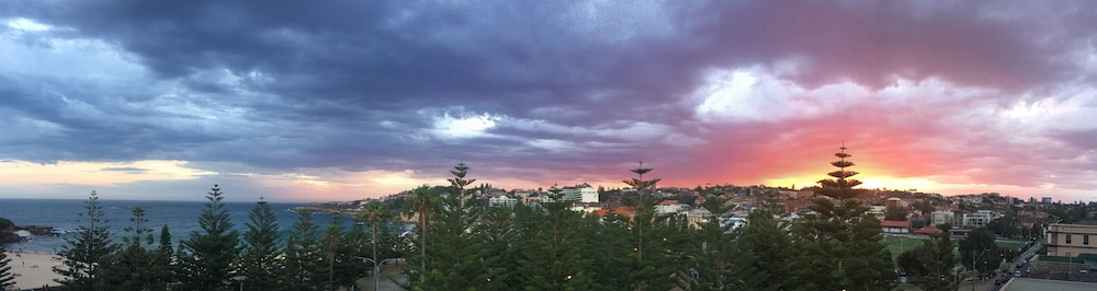 Coogee Sands Hotel And Apartments - thumb 1