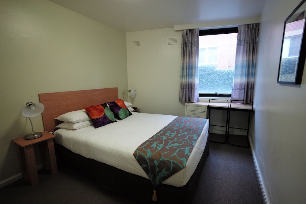 Albert Heights Serviced Apartments - thumb 6