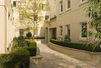 Caroline Serviced Apartments South Yarra - Accommodation Great Ocean Road