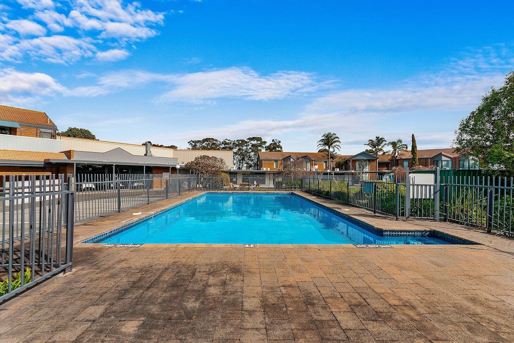 Quality Inn And Suites Traralgon - thumb 1
