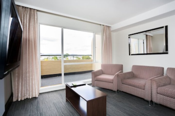 St Ives Apartments - Accommodation Tasmania