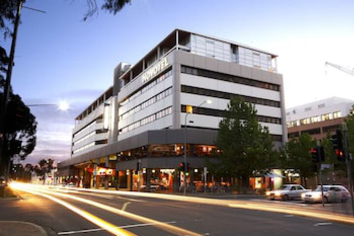 Novotel Canberra - ACT Tourism
