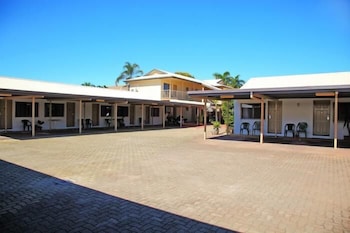 Cascade Motel In Townsville - Kawana Tourism