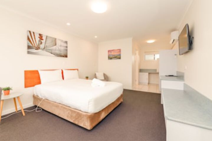 Bass  Flinders Motor Inn - Accommodation Tasmania