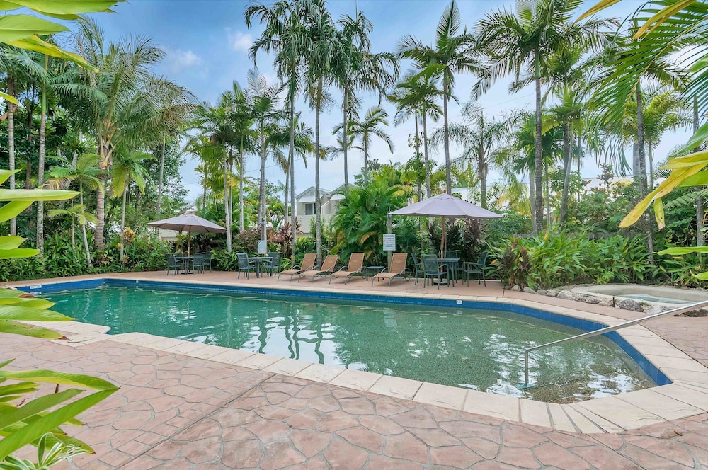 The Villas Palm Cove - thumb 1