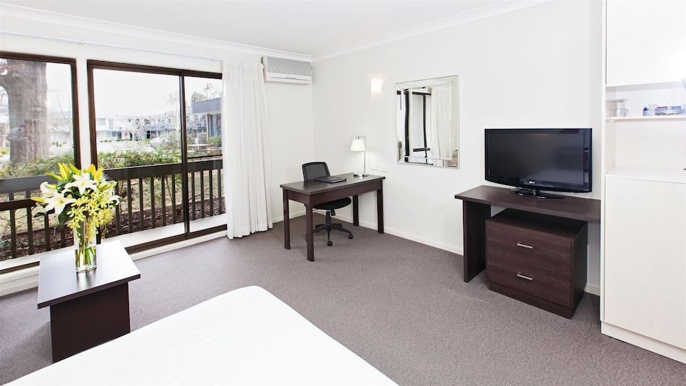 Ibis Styles Canberra Tall Trees - thumb 4