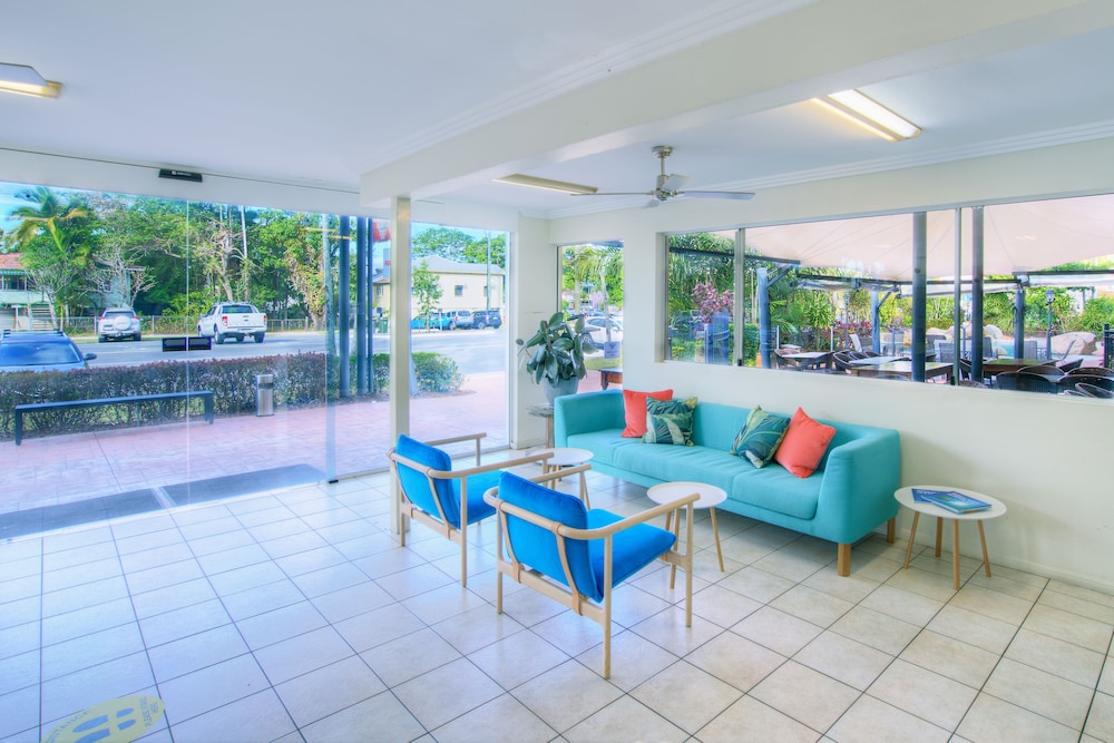 Cairns Queenslander Hotel & Apartments - thumb 2