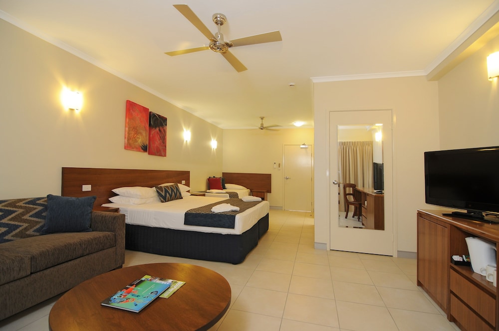 Cairns Queenslander Hotel & Apartments - thumb 4