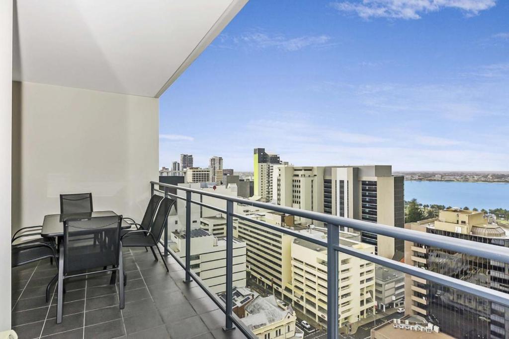 Astra Apartments Perth Zenith - thumb 5