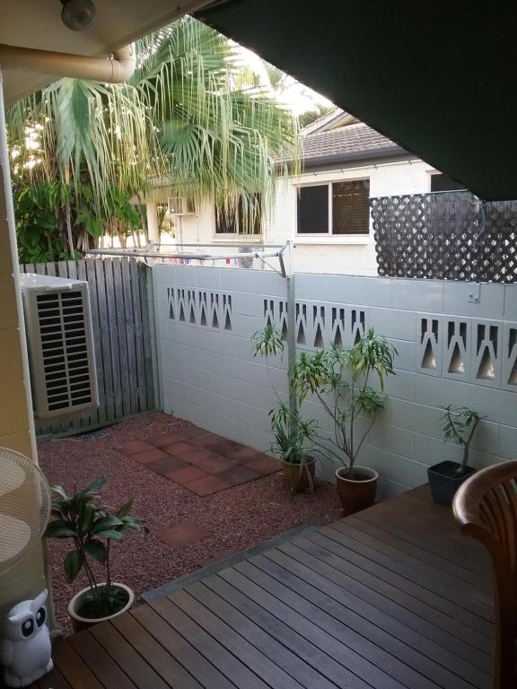 A City Retreat 2BR Apartment Reid Park Townsville - thumb 3
