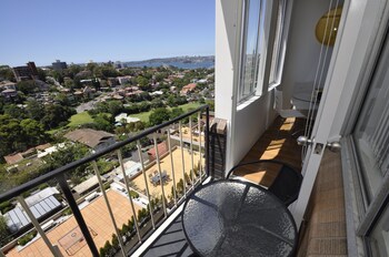 Neutral Bay Furnished Apartments - thumb 0
