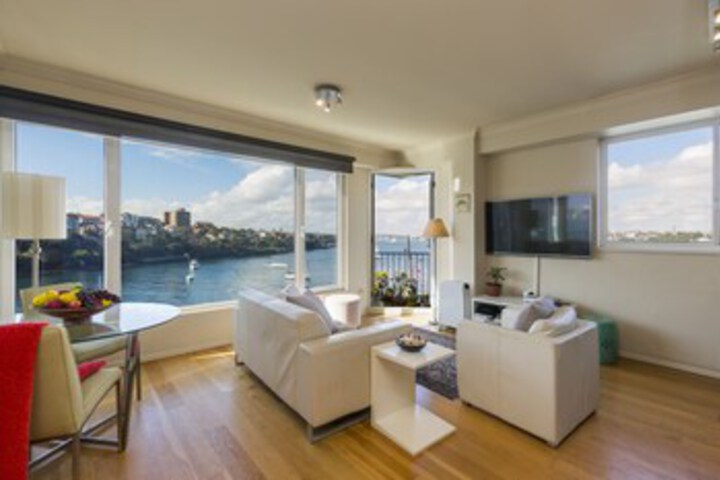 Million Dollar Harbour View - Accommodation Sydney