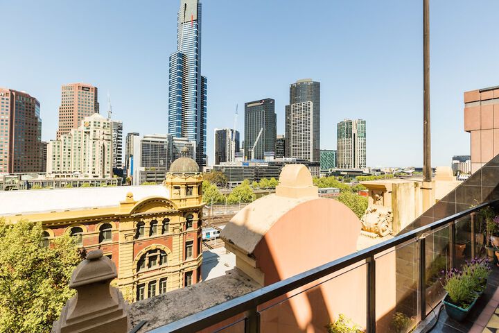BELLE, 2BDR Melbourne Apartment - thumb 1