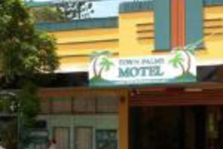 Town Palms Motel - thumb 0