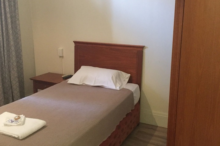 Aussie Hotel - thumb 3