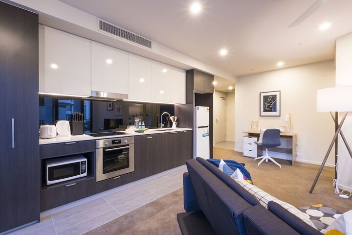 Homely Apartment At CBD Queen St - thumb 4
