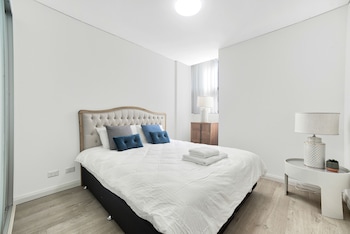 Elegant 2 Bedroom Terrace In Premium Condition - thumb 6