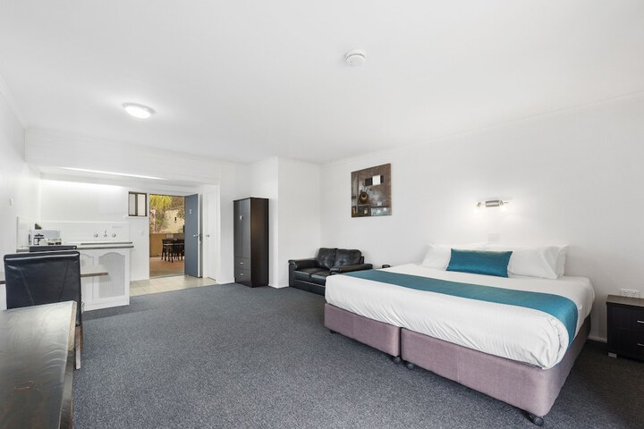 Comfort Inn & Suites Riverland - thumb 4