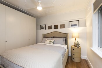 Art Deco 2 Bed Sydney & Darlinghurst Gem - thumb 2