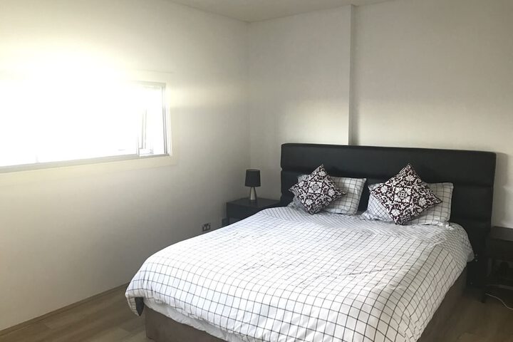 One Bedroom Apartment In Marrickville - thumb 3