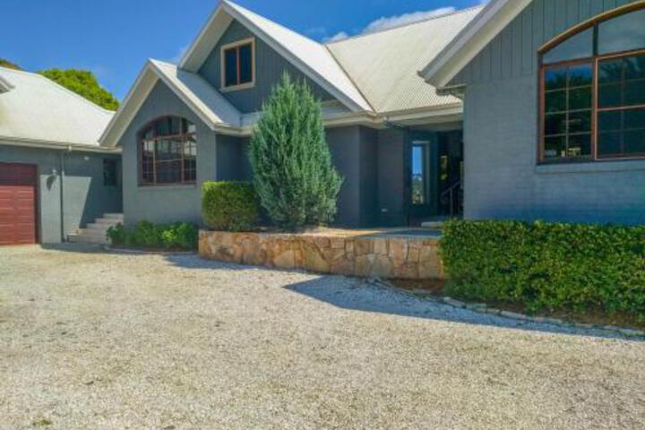Colorado Beauty Nestled In The Heart Of Bonville - thumb 1