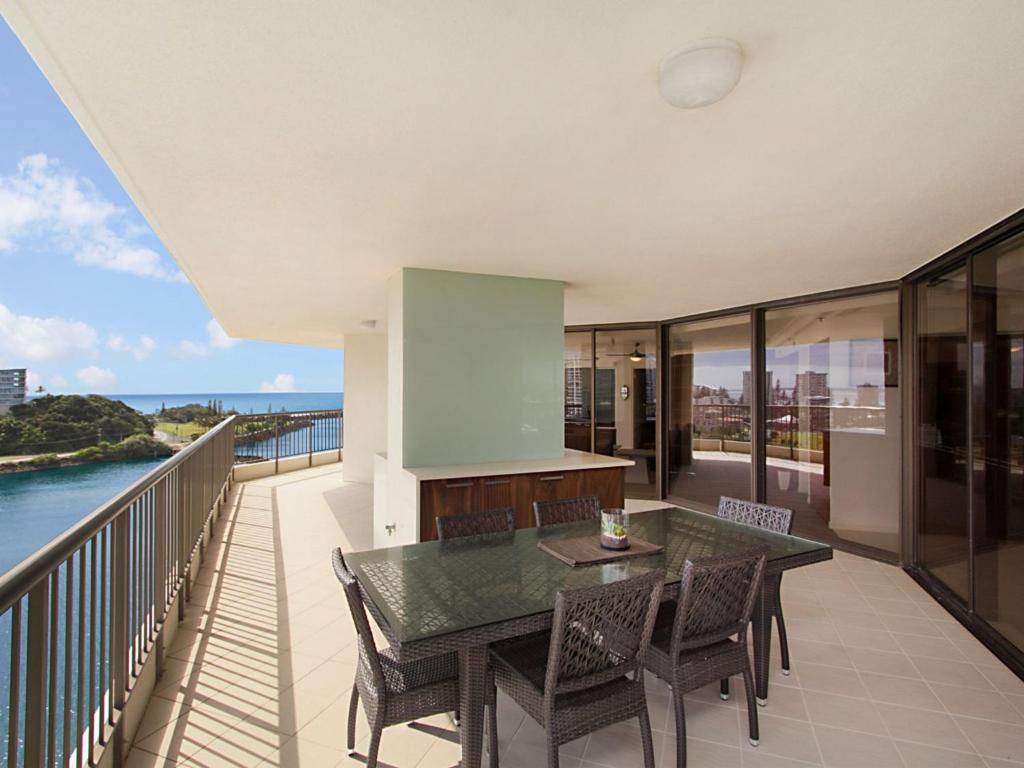 Seascape Apartments Unit 1201 Luxury Apartment With Views Of The Gold Coast & Hinterland - thumb 5