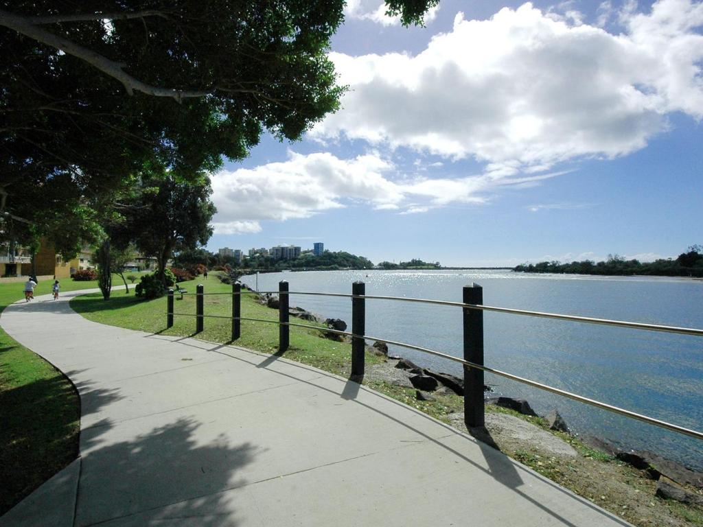 7 / 18 Endeavour Parade Riverfront Tweed Heads - thumb 3