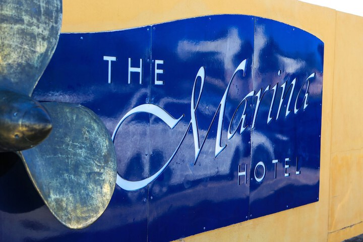The Marina Hotel - thumb 7
