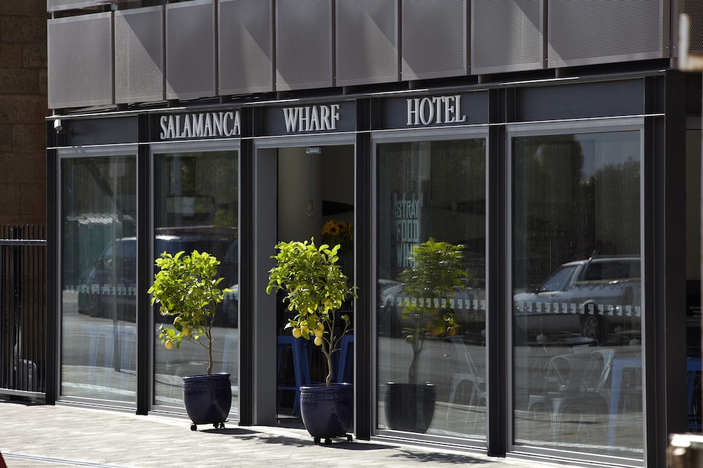 Salamanca Wharf Hotel - thumb 1