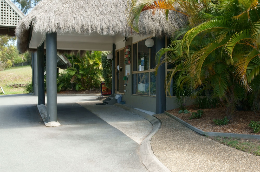 Pandanus Palms Holiday Resort - thumb 0
