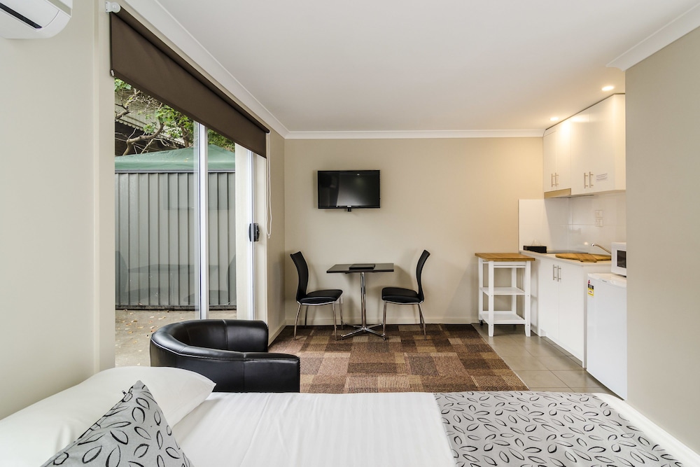 Parkville Place Serviced Apartments - thumb 5