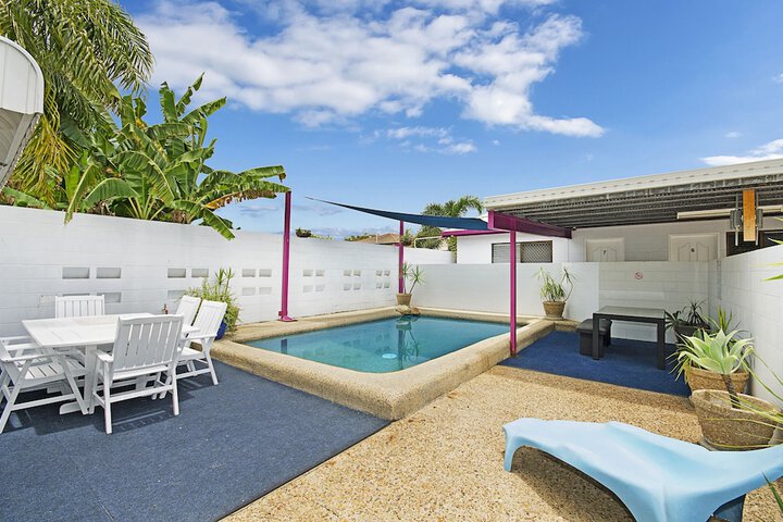 Townsville Holiday Apartments - thumb 1