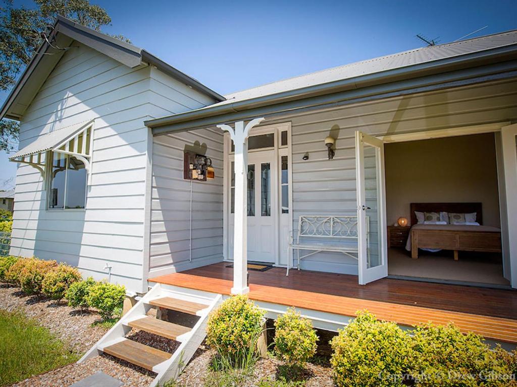 Wine Country Cottage Located Right At The Hunter Valley Gateway Close To Everything - thumb 2