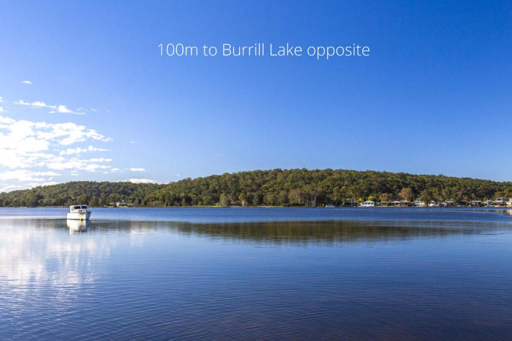 Elevated Views At Burrill Lake 17 Canberra Cres - thumb 1