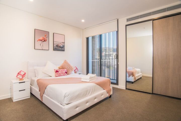 Lovely & Luxurious Townhouse In Zetland - thumb 5