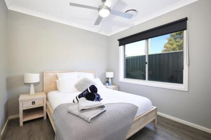 Wowly Waters Pet Friendly 1 Min Walk To Beach - thumb 2