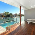 Culbara 23b Modern 5 Bedroom Townhouse On Canal With Plunge Pool Pontoon & Aircon! - thumb 0