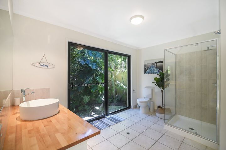 Home Away From Home, 38 Redwood Avenue, Marcus Beach, Noosa Area - thumb 5